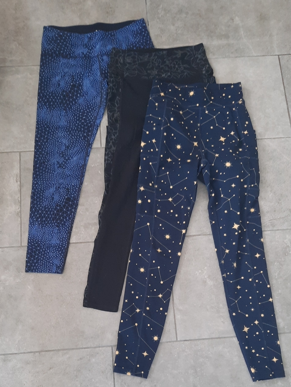 Set Of 3 Womens Size Small Leggings- Sketchers, TUFF Athletics And POP fit